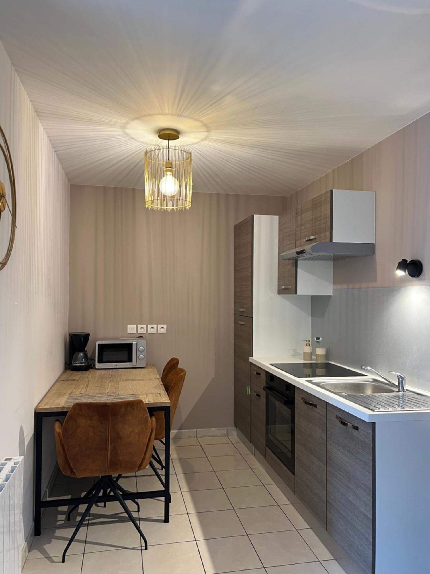 Appartement Disneyland Idealement Situe 塞里斯 外观 照片